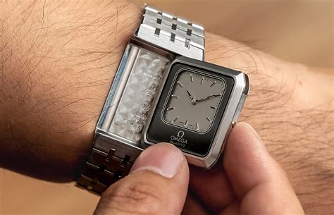 omega reverso equinoxe 186.0013|omega equinoxe reverso price history.